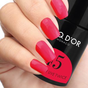 Amazing ultra glossy polished nails for up to 2 weeks without chipping Amazing ultra glossy polished nails for up to 2 weeks without chipping